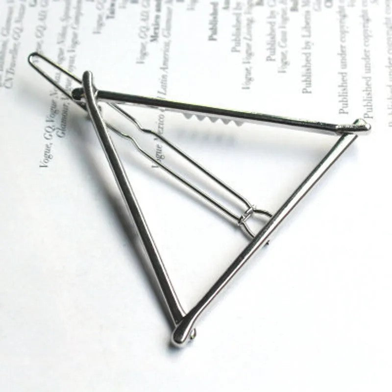 Symmetry Serenade: The Geometric Hair Clip Collection