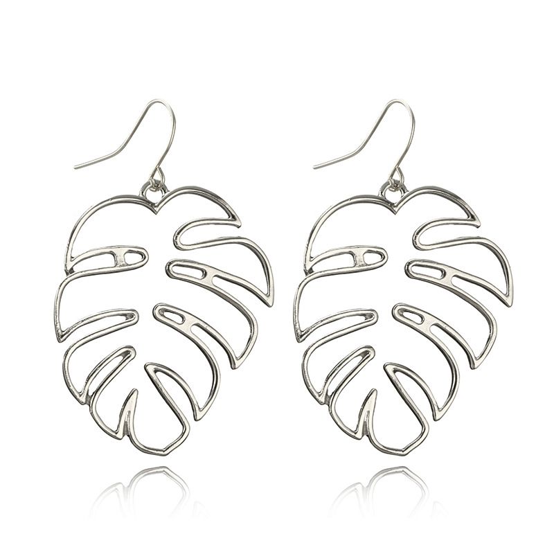 Leafy Luster Earrings